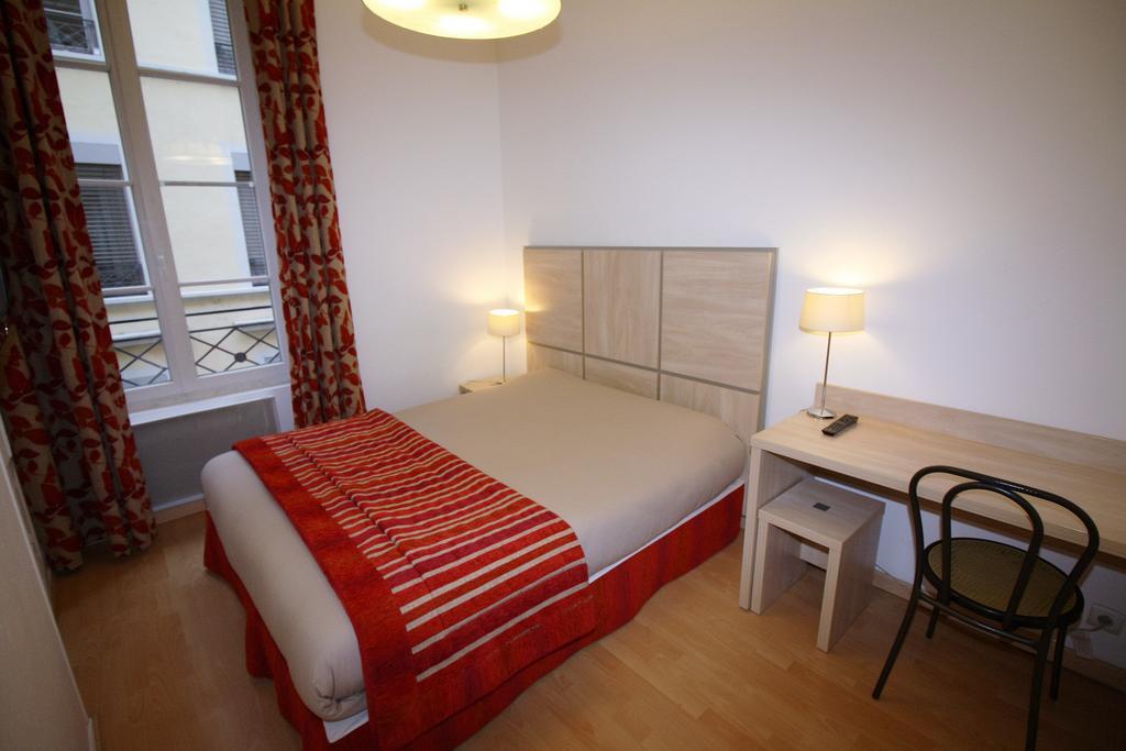 Best Western Lyon Saint-Antoine Pokoj fotografie