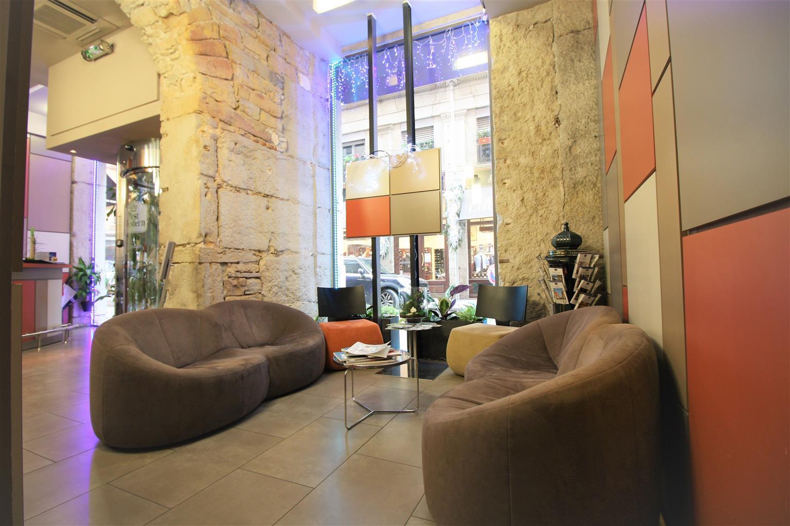 Best Western Lyon Saint-Antoine Exteriér fotografie